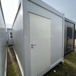 Duschcontainer 6,00x2,43 m mit 6 Duschen