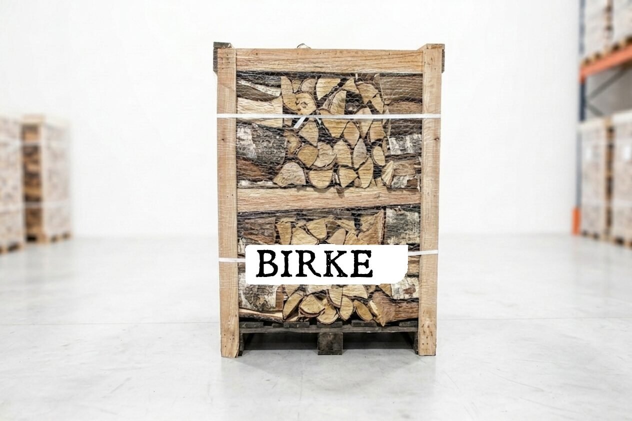 18RMLabelBirke_1_8-1.jpg Brennholz Palette – Birke – 30/33 cm – kammergetrocknet – 1,8 RM - Image 1