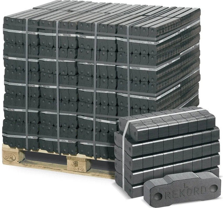 brennholz-20260816-120211-0.jpg REKORD Braunkohlebriketts – 1000 kg Palette (40 x 25 kg) - Image 1