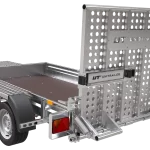 Bauanhänger für den Transport eines Minibaggers – UNITRAILER STARK 3 260