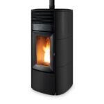 Pelletofen MCZ Club Air 10 UP! 10 kW - Ausführung: 126 Matt Black ceramic